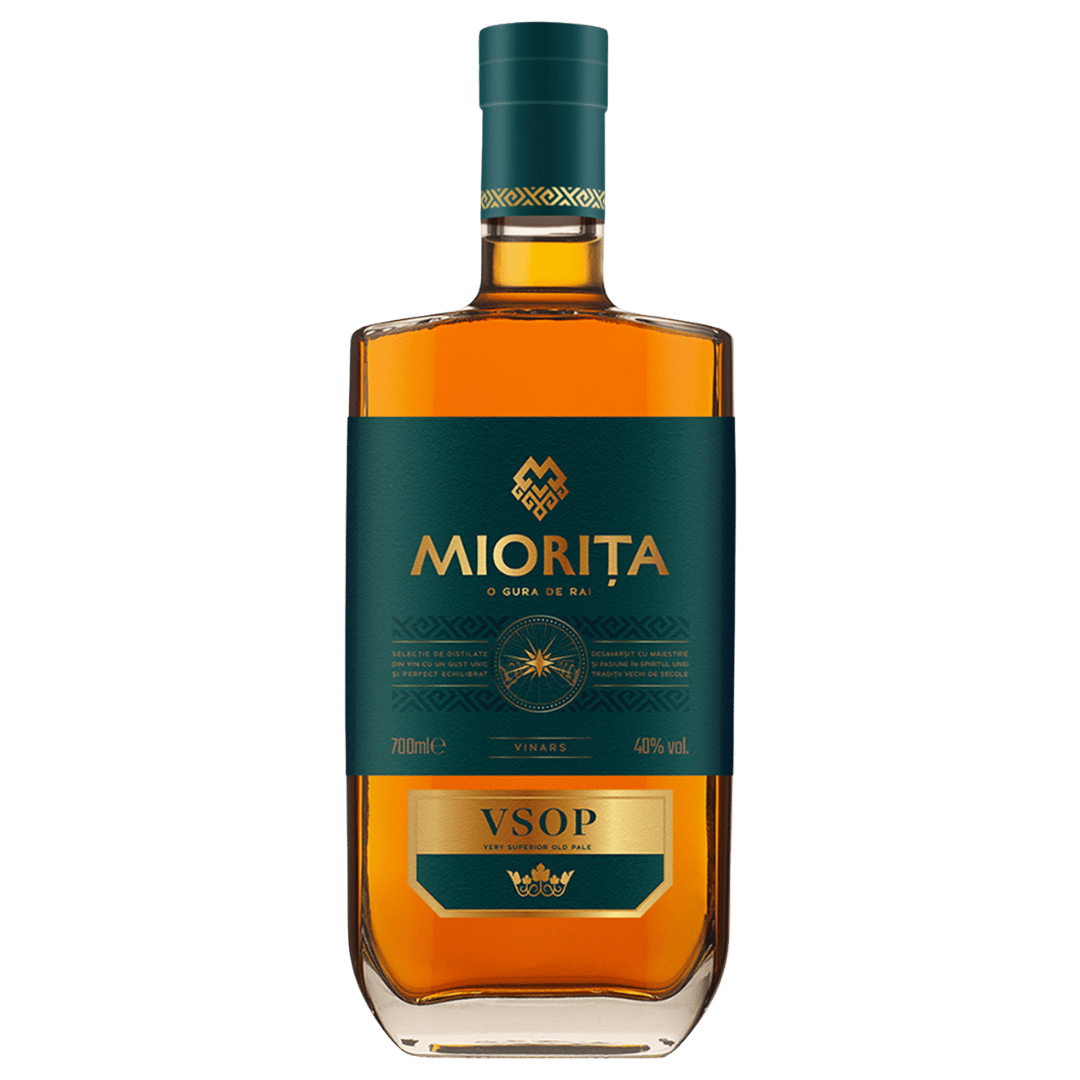 Beciul Domnesc Vinars Miorita VSOP, băutură românească maturată în stejar cu note de vanilie și fructe uscate