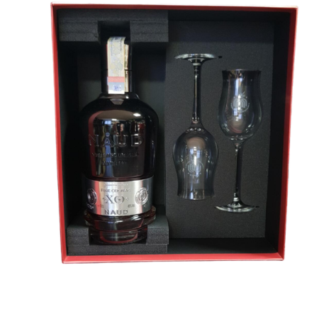 Cognac Naud XO set cu pahare, cognac francez maturat 10 ani cu arome de fructe uscate și vanilie