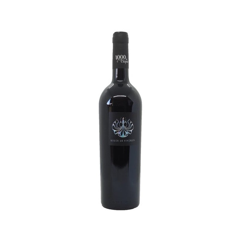 1000 de Chipuri Dulce de Fintesti, vin roșu dulce cu aromă intensă de fructe negre și note florale.