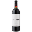 Corcova Fetească Neagră 2021, vin roșu intens din Oltenia, cu note de fructe negre și condimente, echilibrat și elegant.