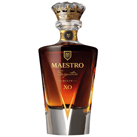 Cognac Apriori Maestro Signature XO, distilat maturat 7 ani, cu note de fructe uscate și vanilie, ideal pentru deserturi fine