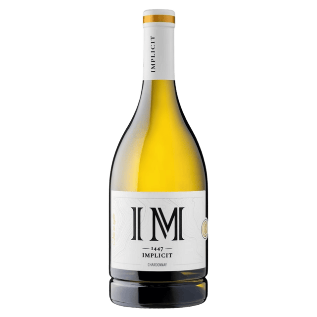 Recas Implicit Chardonnay 2023, vin alb sec, cu note proaspete de citrice și mere verzi, echilibrat și mineral.