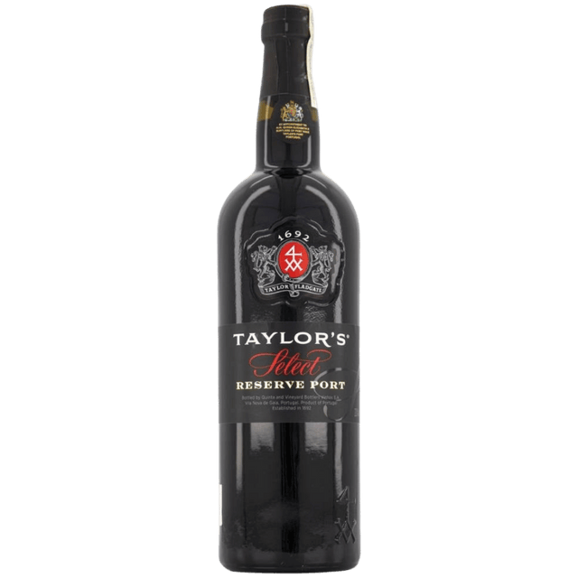 Taylor's Select Reserve Port, vin fortificat roșu din Valea Douro, cu arome bogate de fructe de pădure și ciocolată.