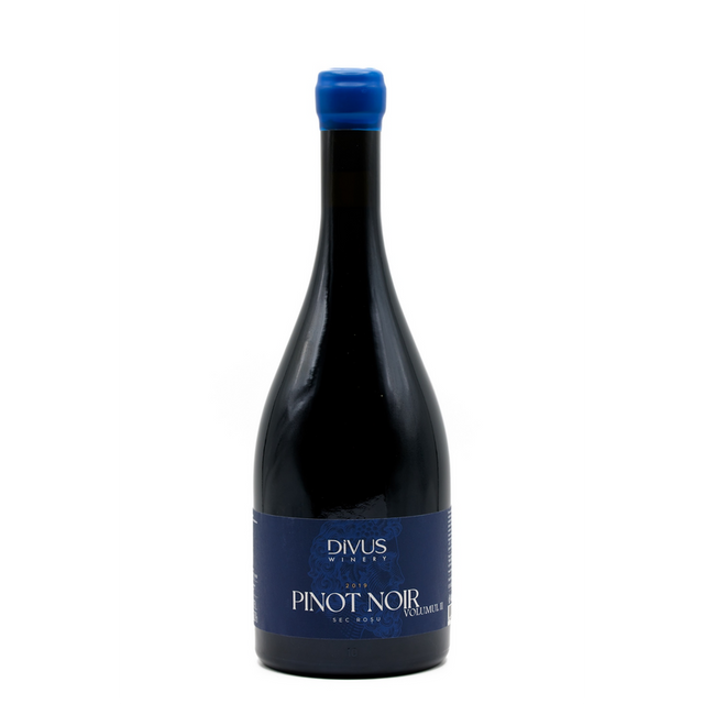 Domeniile Vorniceni Divus Pinot Noir volumul 2, vin roșu sec de Moldova cu arome delicate de cireșe și finețe, ideal pentru preparate rafinate