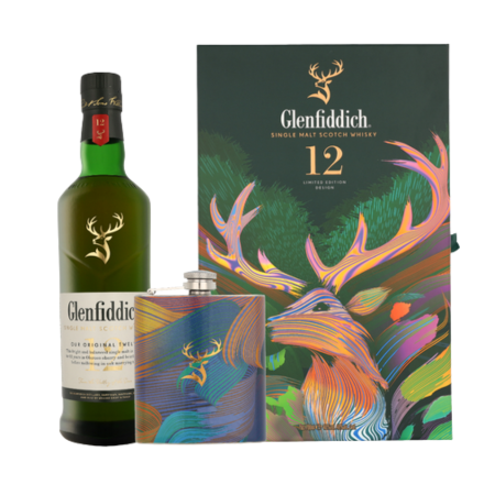 Whisky Glenfiddich 12 Year Old în cutie cadou cu sticlă și flask, auriu, fructe și vanilie, ideal pentru colecție și degustare.
