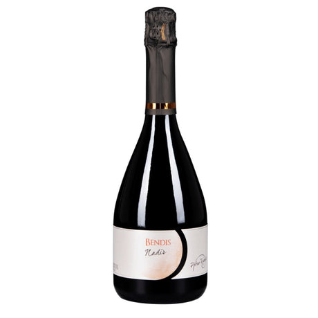 Petro Vaselo Bendis Nadir, spumant brut din Chardonnay și Pinot Noir, cu arome de citrice și note minerale, ideal pentru aperitive și evenimente festive