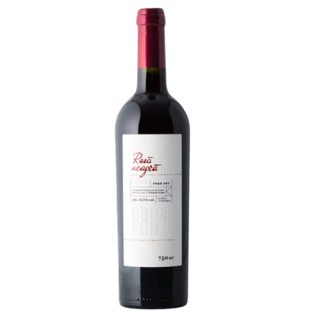 Moldova Pripa Rara Neagra, vin roșu sec din Republica Moldova cu arome de fructe și condimente autentice