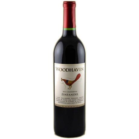 Woodhaven Zinfandel 2021, vin roșu sec din California, cu arome de fructe roșii și condimente, ideal pentru carne și brânzeturi.